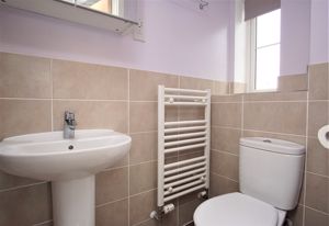 Ensuite- click for photo gallery
